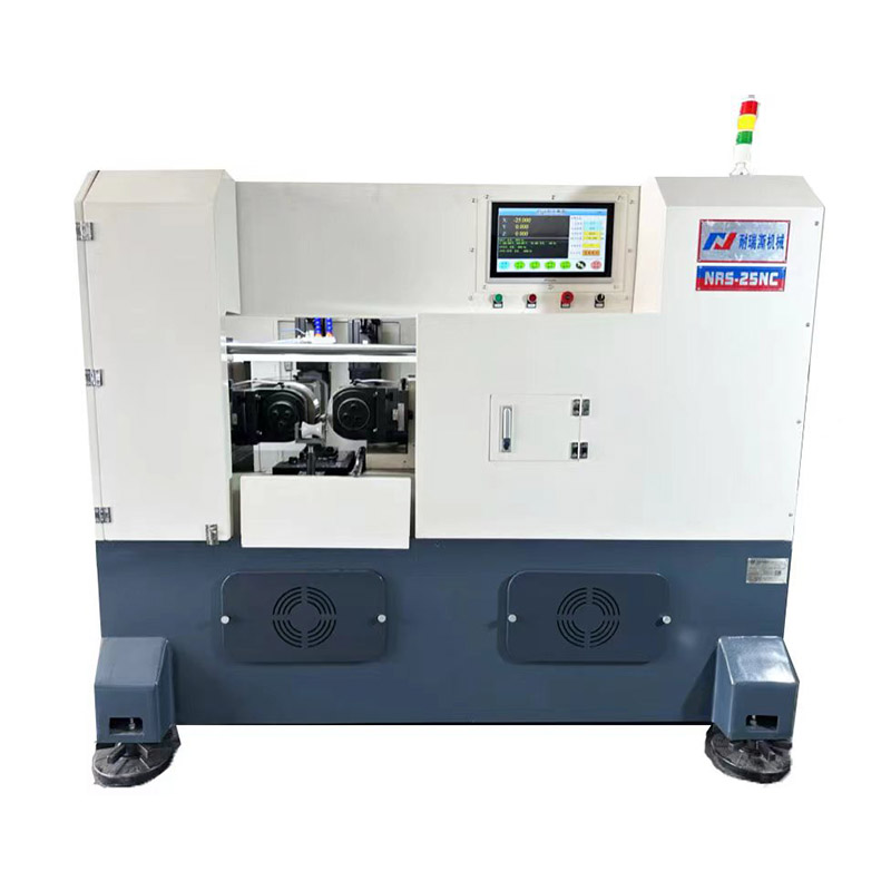 كيف تعمل آلات لف الخيوط CNC على تحسين جودة الخيوط وكفاءة الإنتاج